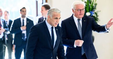 Прем'єр-міністр Ізраїлю Лапід у Німеччині