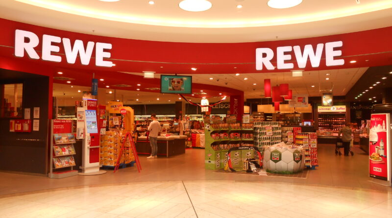 Чобіт із солодощами від REWE